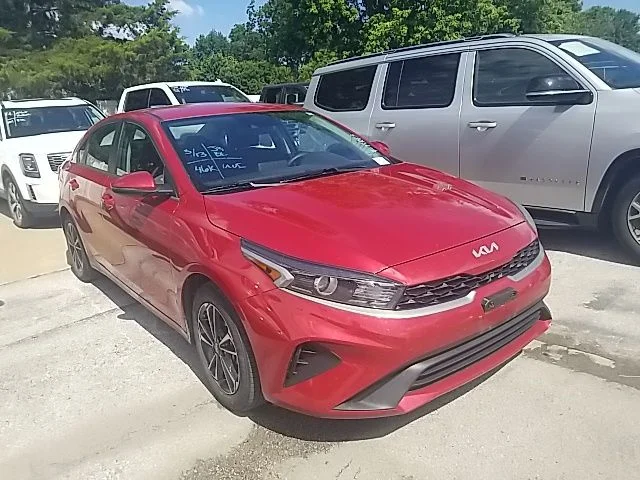 Certified Used 2024 Red Kia LXS image 2
