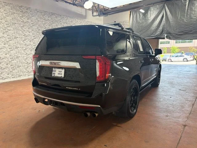 Used 2021 Onyx Black GMC Denali image 7