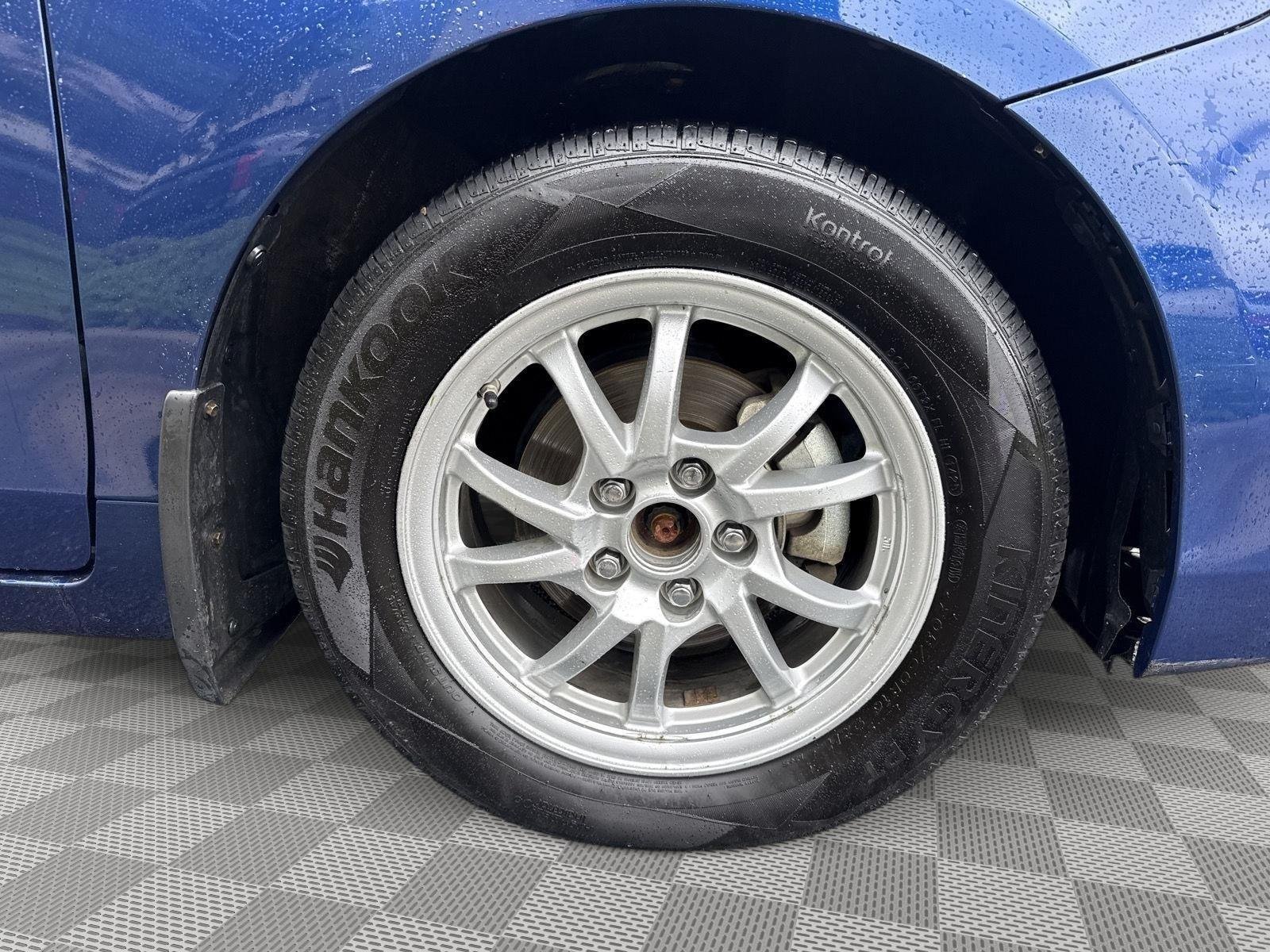 Used 2016 Blue Ribbon Metallic Toyota Three image 8