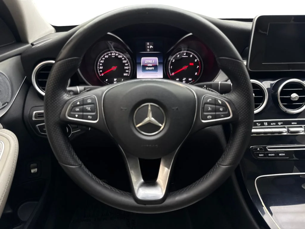 Used 2016  Mercedes-Benz C 300 image 54