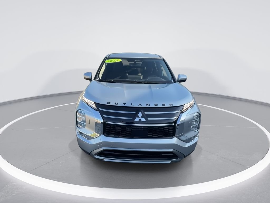 New 2026 Silver Mitsubishi SE image 3