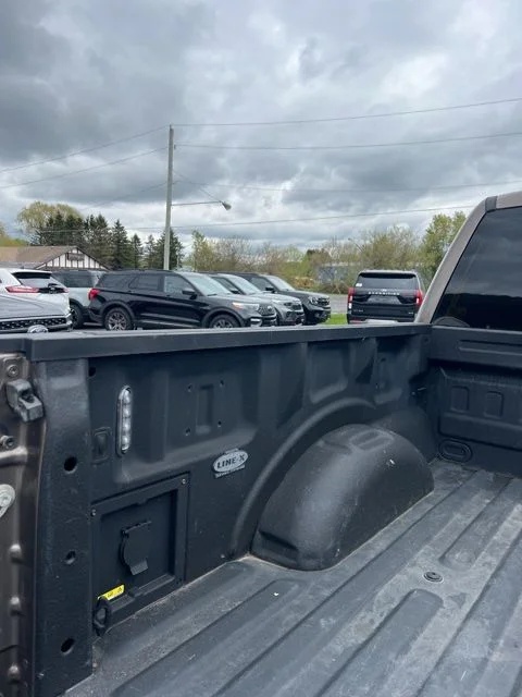 Used 2021 Gray Ford XLT image 24