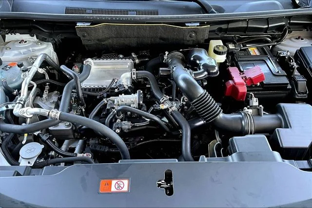 New 2026 White Mitsubishi SE 1.5T 2WD image 12