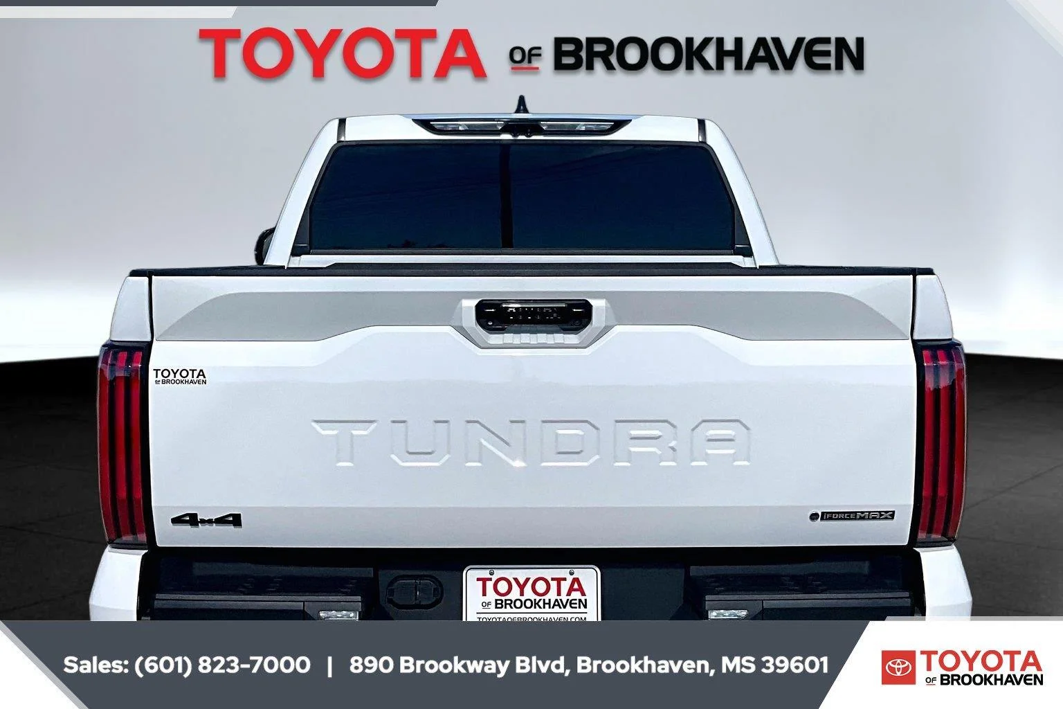 Used 2025 Ice Cap Toyota Limited HV image 4