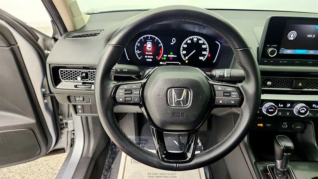 Used 2022 Lunar Silver Metallic Honda EX CVT image 15