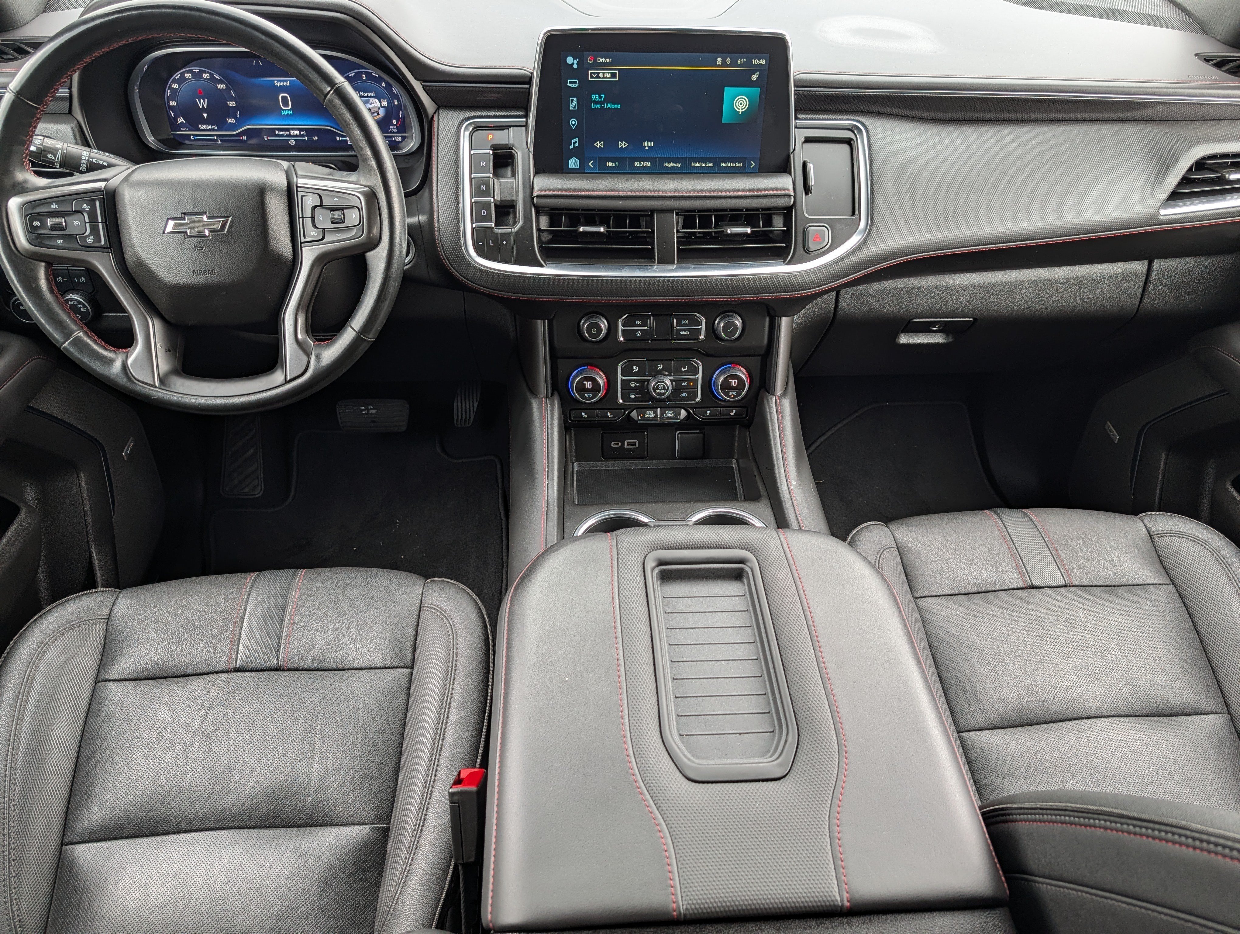 2023 Chevrolet Suburban RST - Photo 10