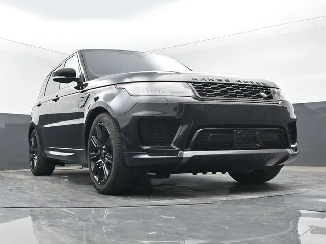 Used 2022 Black Land Rover HSE Silver Edition image 1