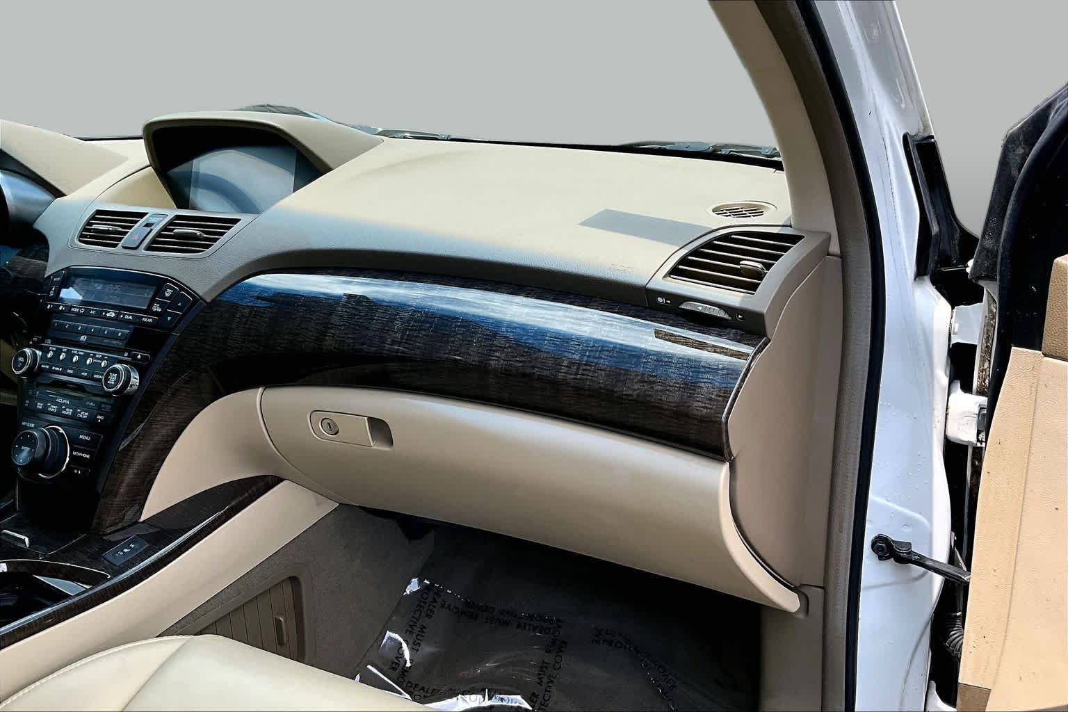 Used 2012 Aspen White Pearl II Acura Tech/Entertainment Pkg image 18