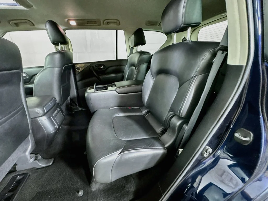 Certified Used 2022 Blue INFINITI LUXE image 32