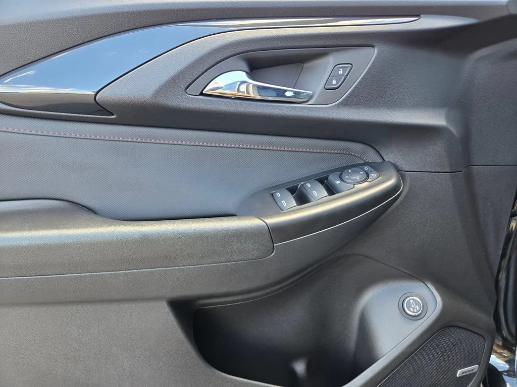 Used 2023 Mosaic Black Metallic Chevrolet RS image 19