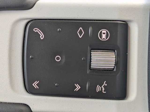 Used 2026 Fuji White Land Rover S image 24