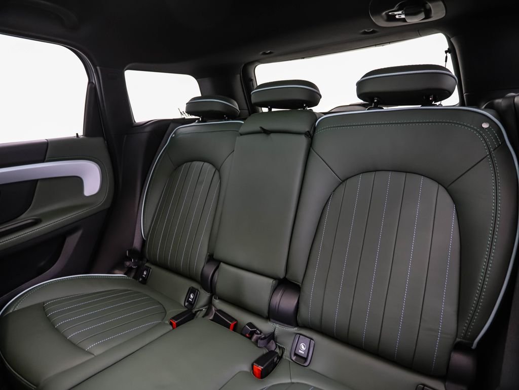 Used 2024 Grey MINI Iconic image 22