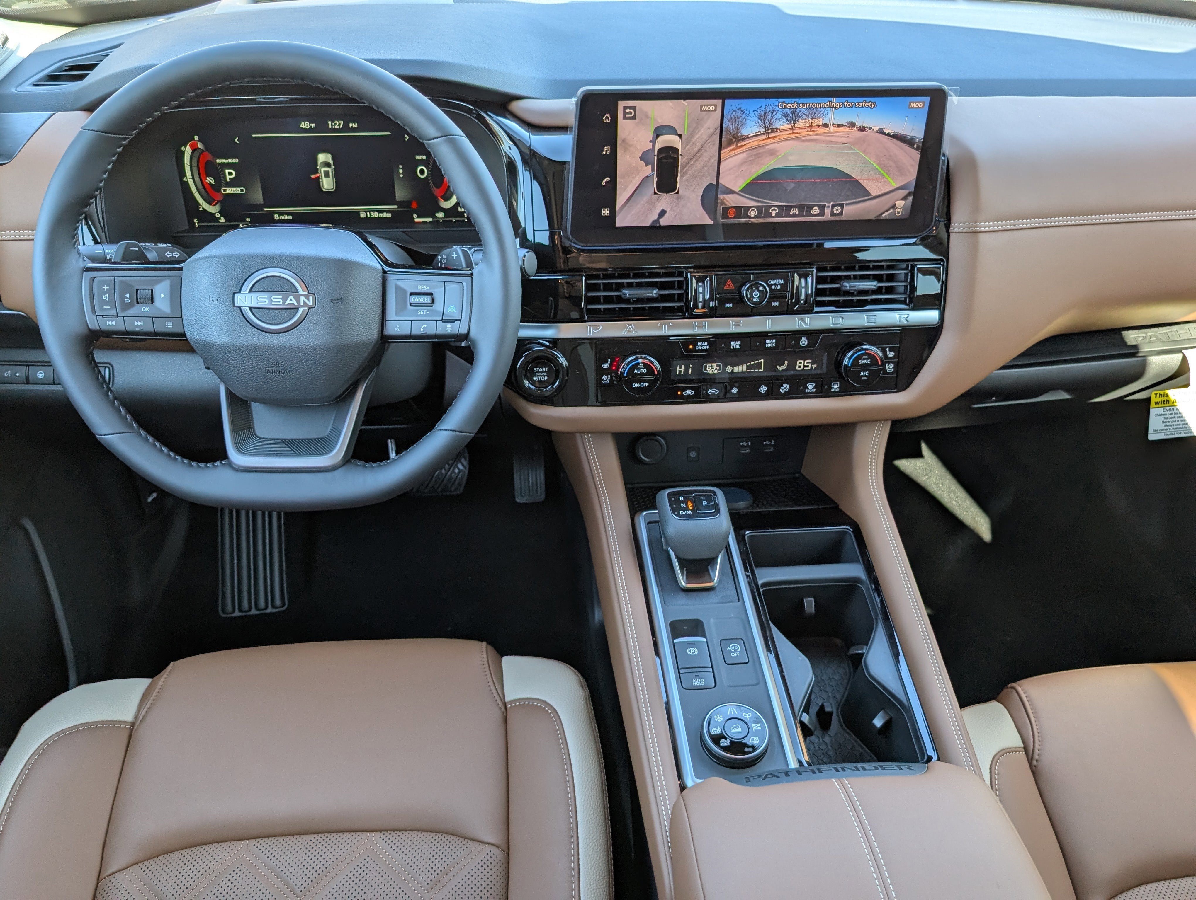2026 Nissan Pathfinder Platinum - Photo 11