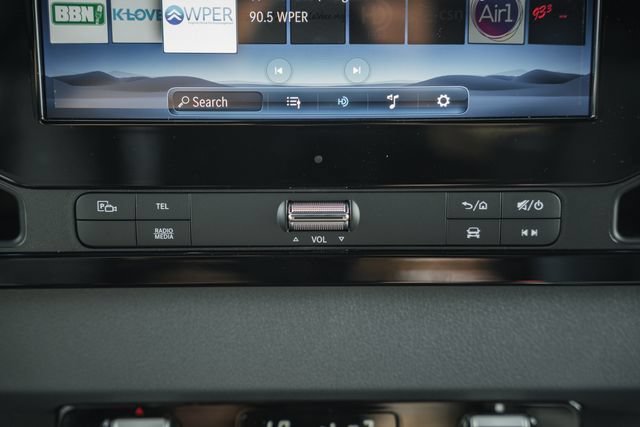 New 2026 Arctic White Mercedes-Benz Crew 144 WB image 65