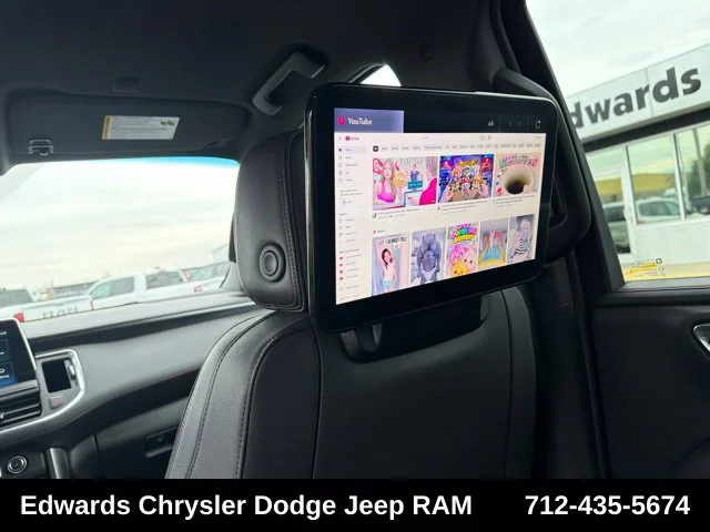 Used 2023 Gray Chevrolet RST image 31