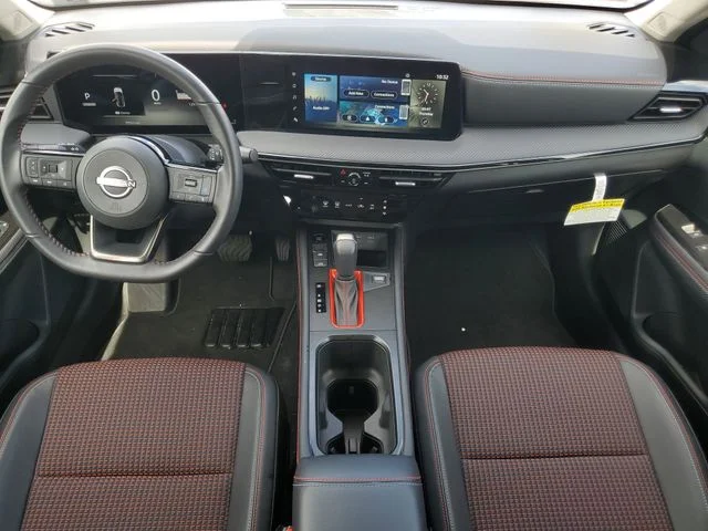 Used 2025 White Nissan SR image 15