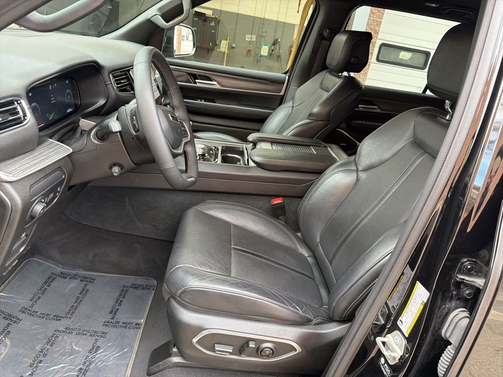 Used 2024 Black Jeep Series II image 14