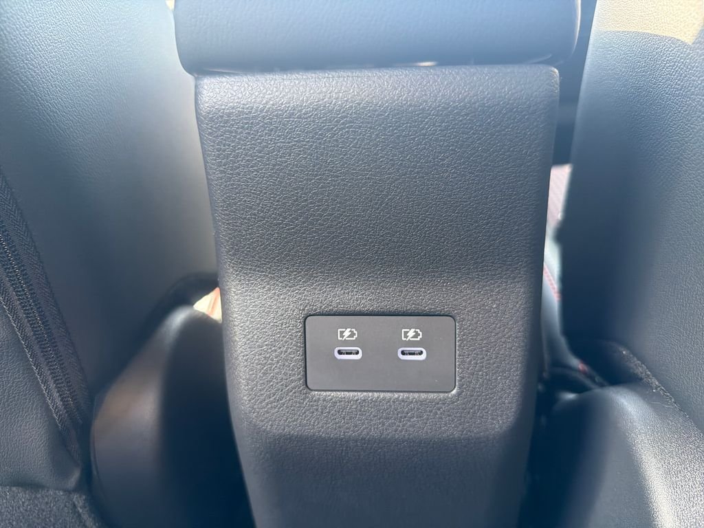 New 2026 Nissan Kicks SR 4D Sport Utility