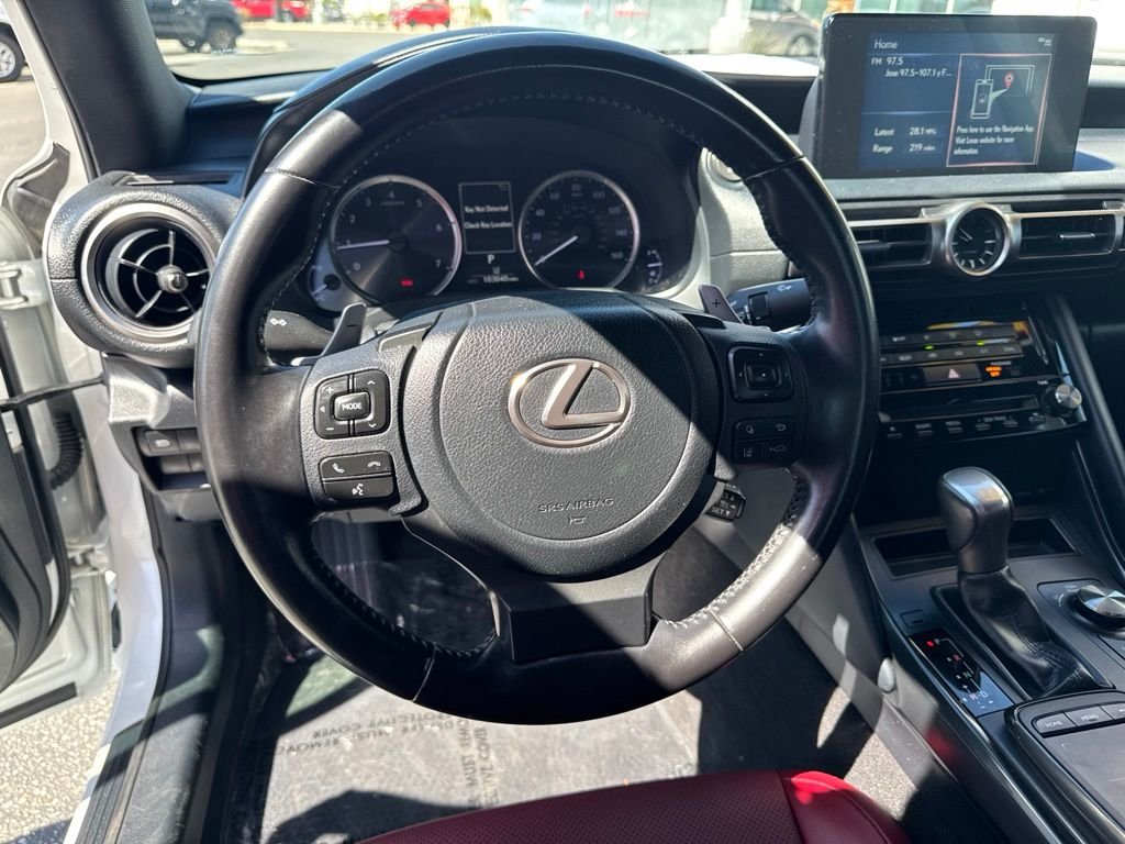 Used 2021 White Lexus 300 image 14