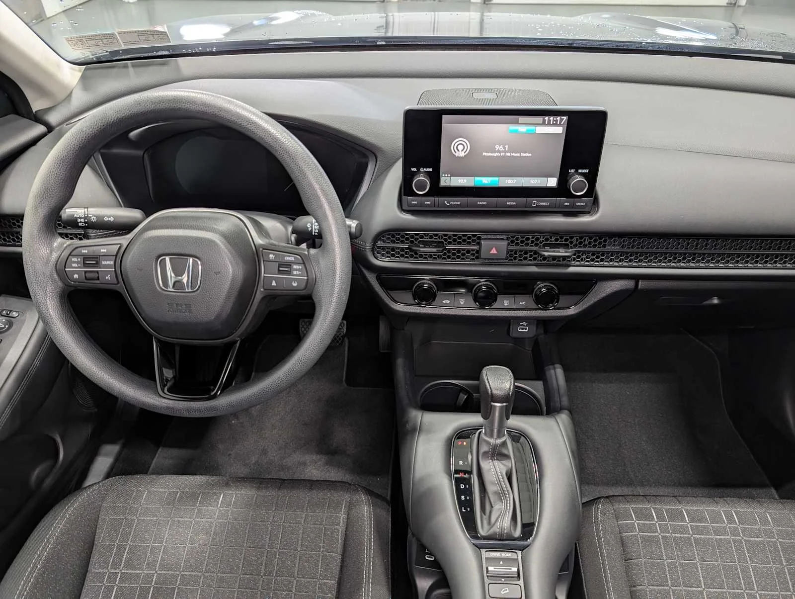 Certified Used 2024 Modern Steel Metallic Honda LX image 17