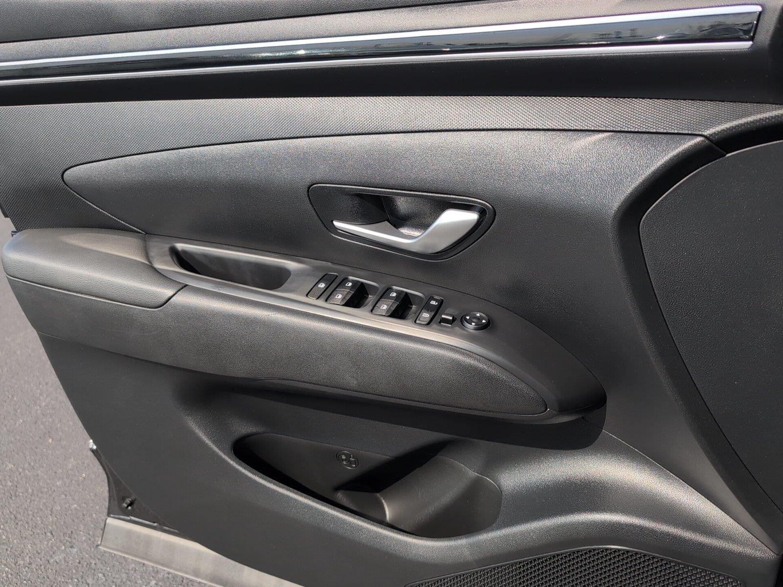 Used 2023 Portofino Gray Hyundai SEL image 14