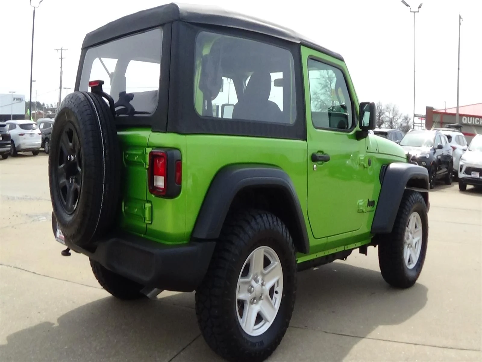Certified Used 2025 Mojito! Clear Coat (pge) Jeep Sport image 6