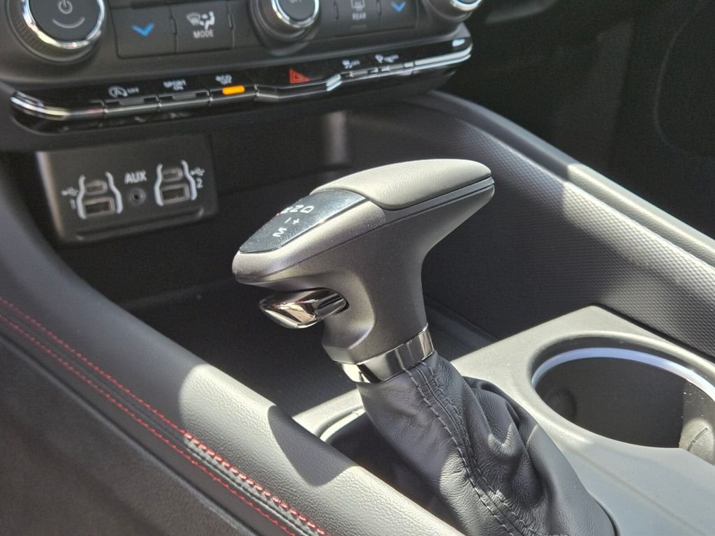 New 2026 White Knuckle Clear-Coat Exterior Paint Dodge GT image 14