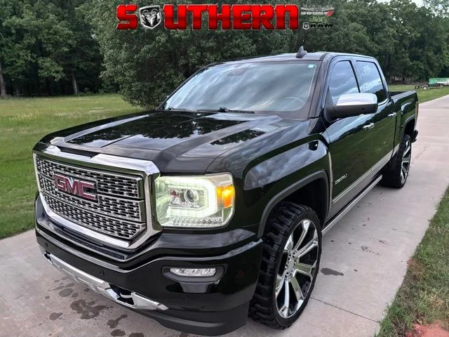 2018 GMC Sierra 4WD Crew Cab Short Box's photo