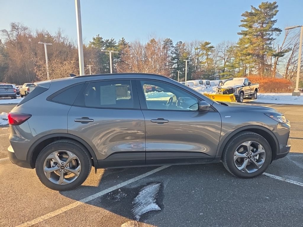 2025 Ford Escape Hybrid