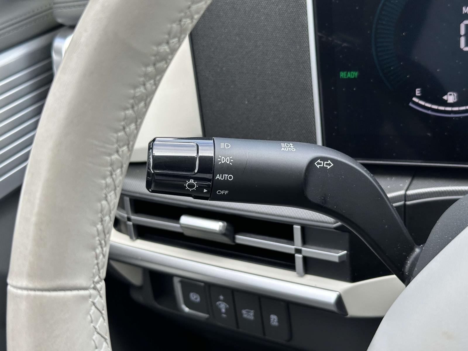 2026 Hyundai Santa Fe SE - Photo 29