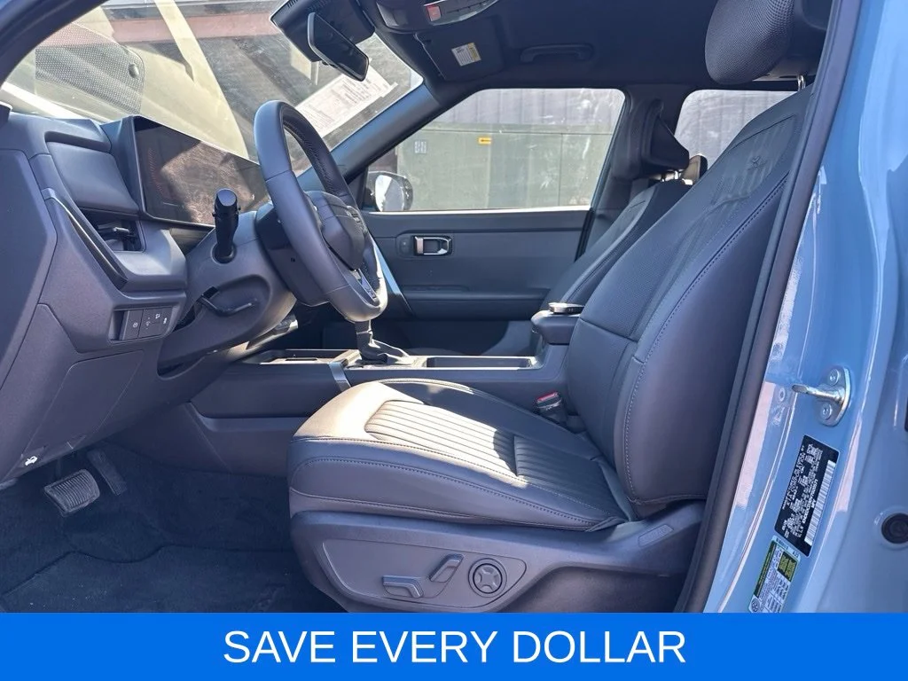 Used 2027 Blue Kia X-Line S image 8