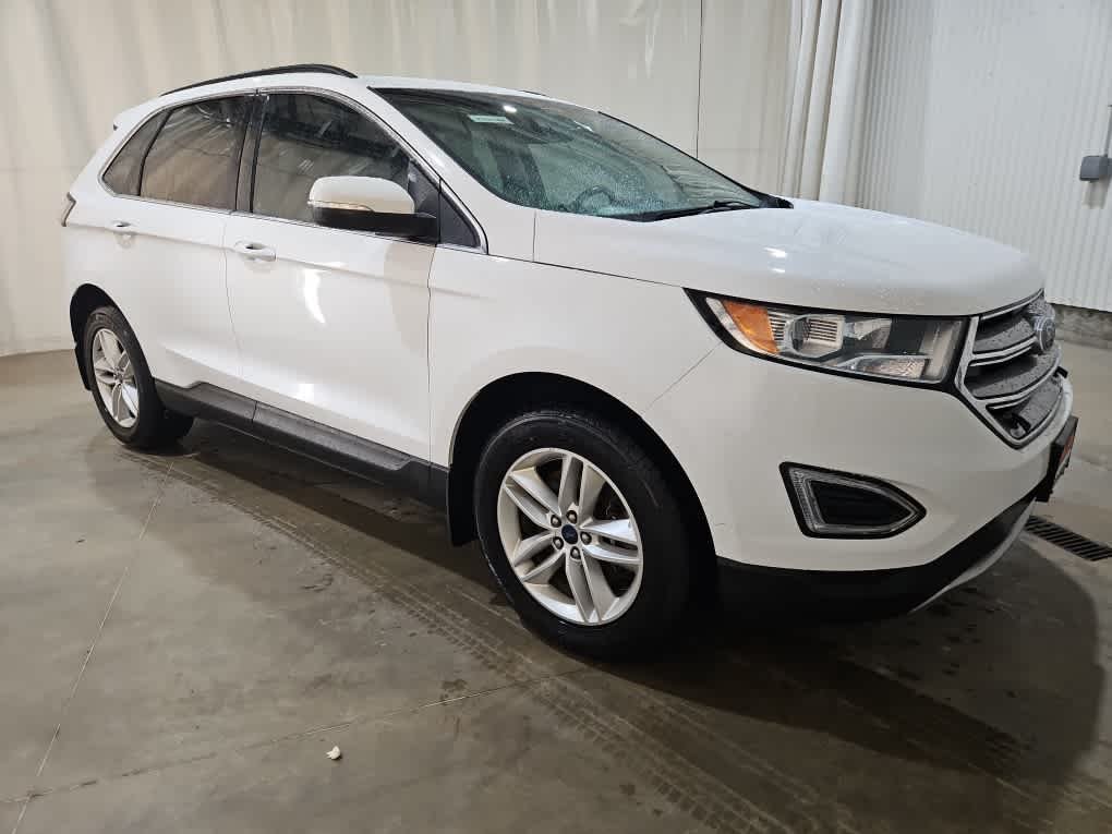 Used 2018 Oxford White Ford SEL image 5