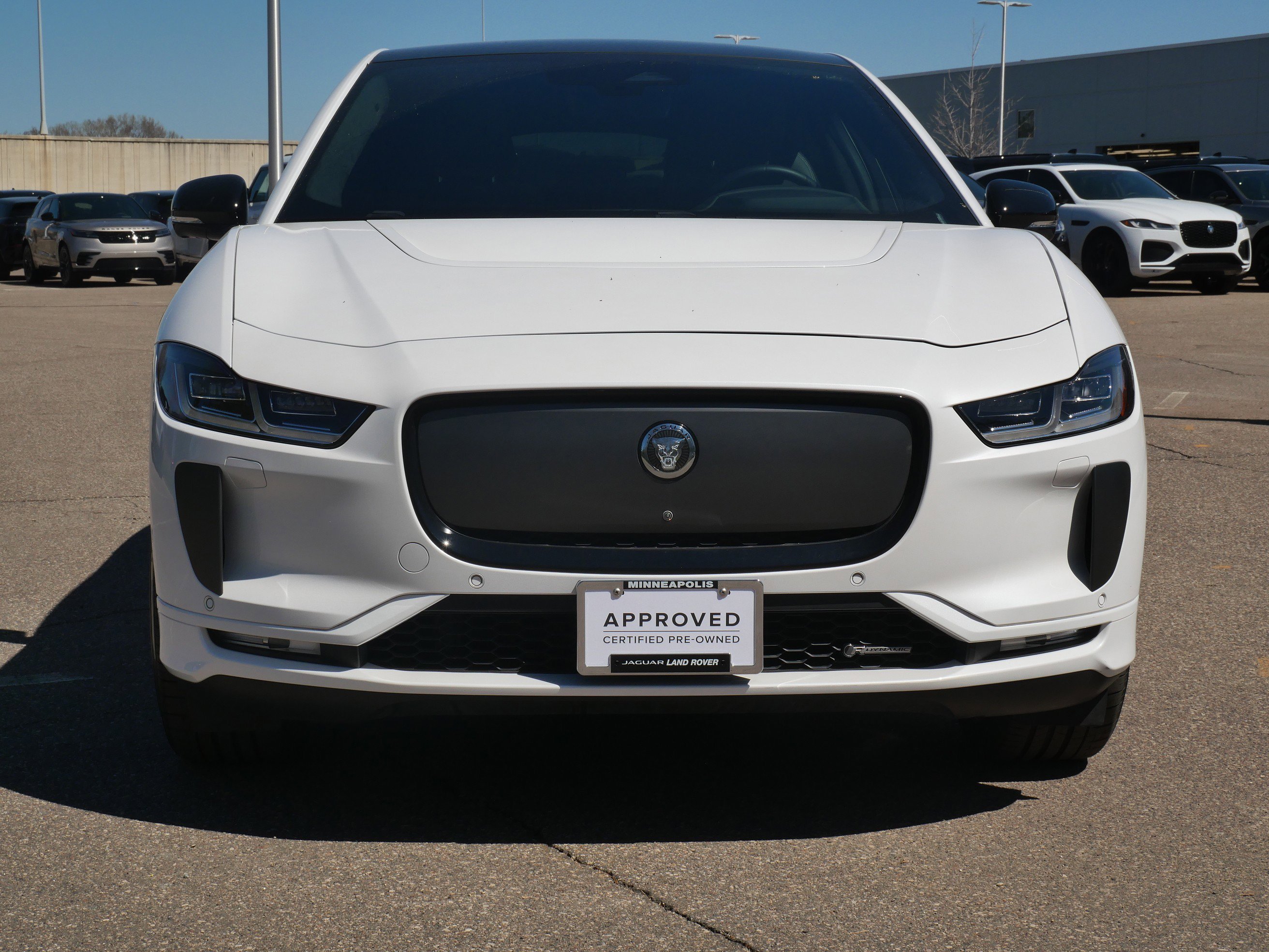 Used 2024 OTSUNI PEARL Jaguar R-Dynamic HSE image 8
