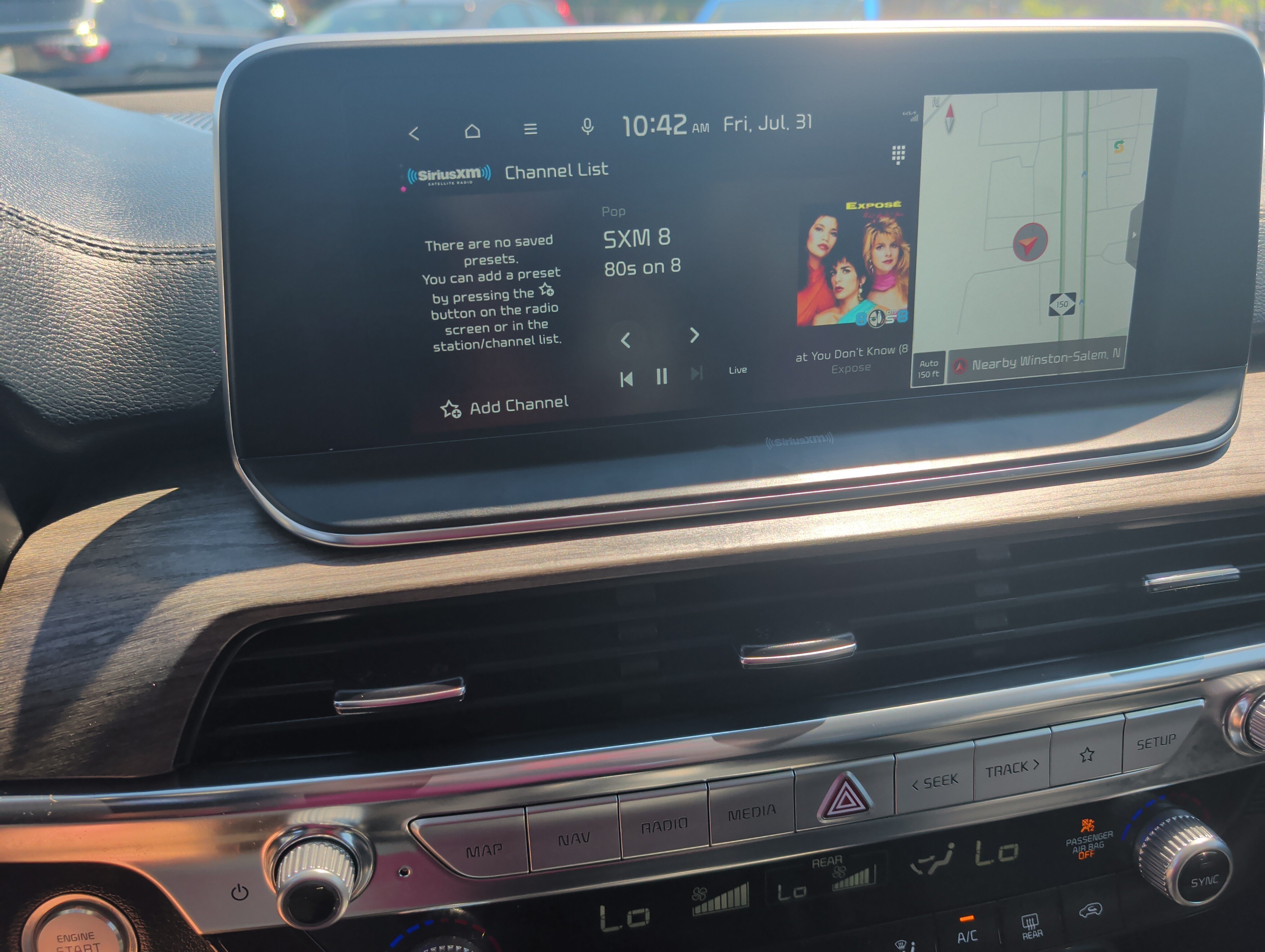Used 2022 Wolf Gray Kia EX image 25