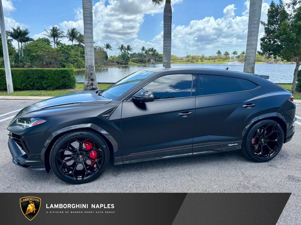 2024 Lamborghini Urus 4.0 V8 Performante's photo