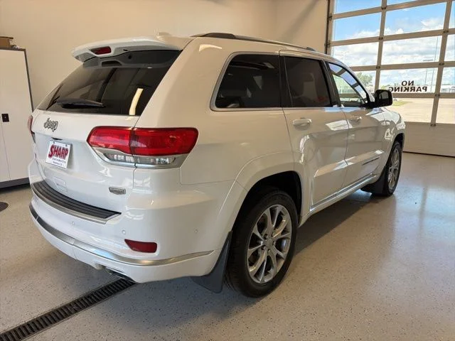 Used 2021 White Jeep Summit image 9