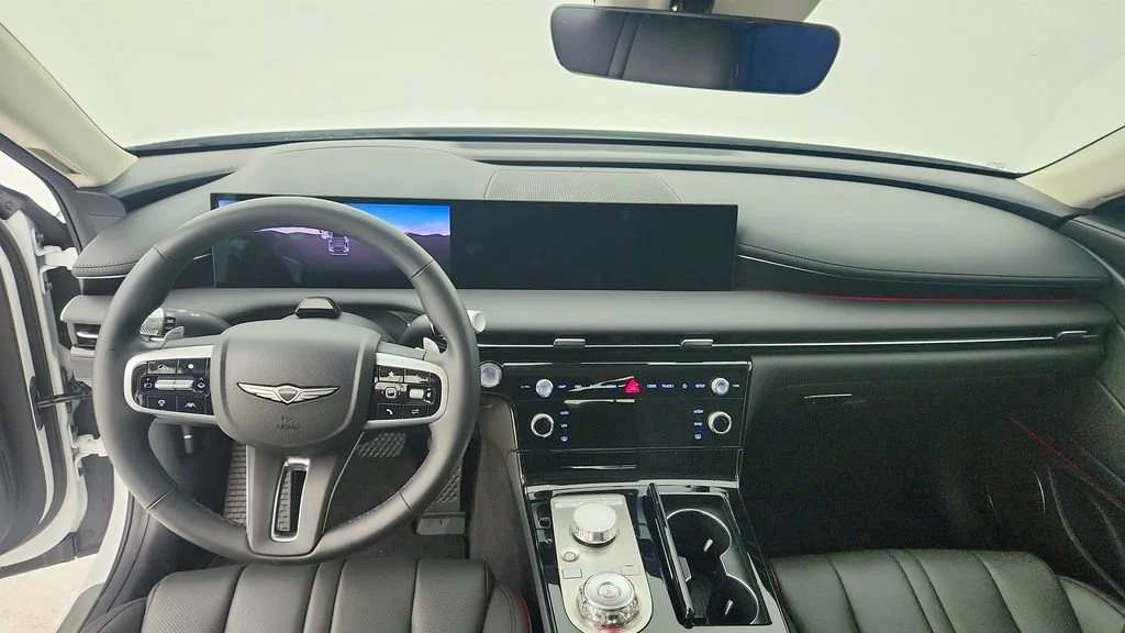 Used 2026  Genesis 2.5T image 21
