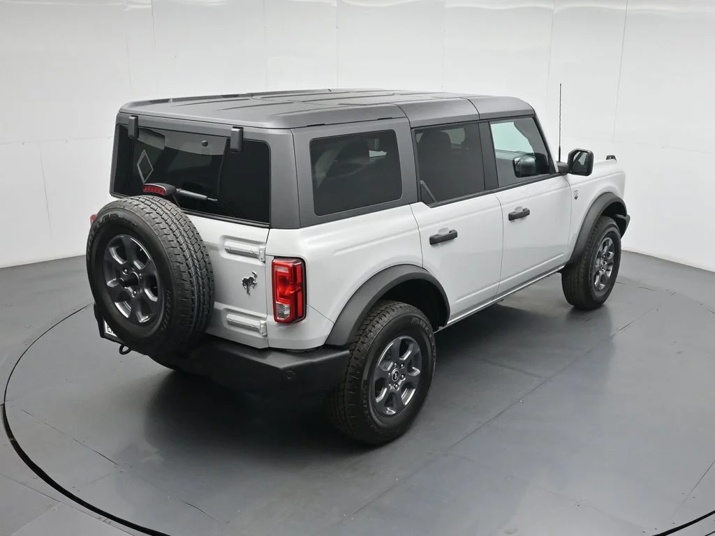 New 2026 Avalanche Gray Ford Big Bend image 37