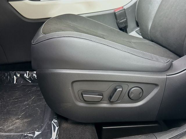 New 2026 Jet Black Mica Mazda 2.5 S Preferred AWD image 19