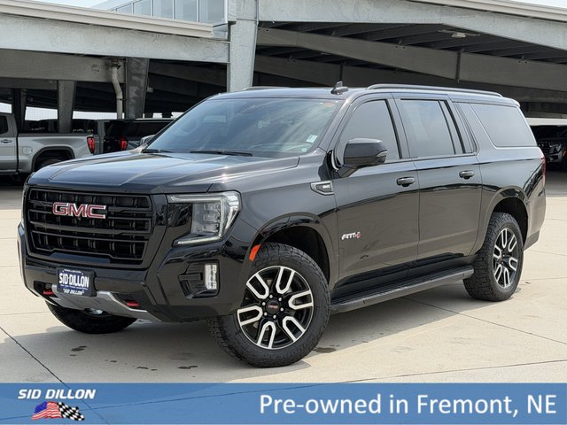 2023 GMC Yukon XL AT4