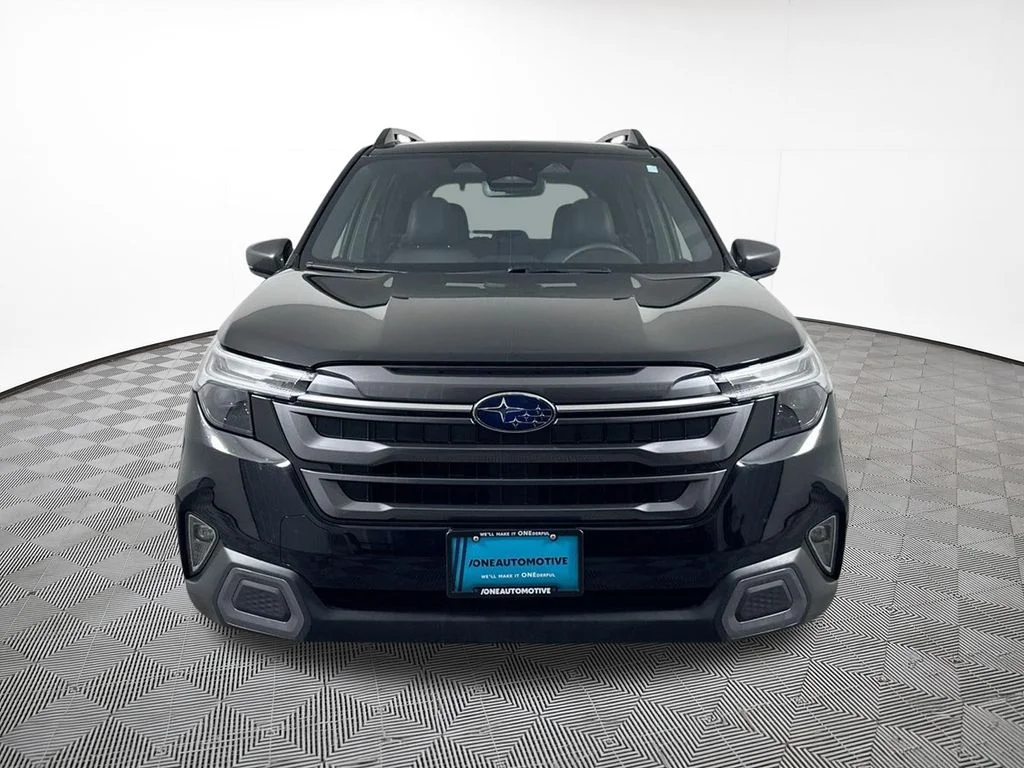 Used 2025 Black Subaru Limited image 3