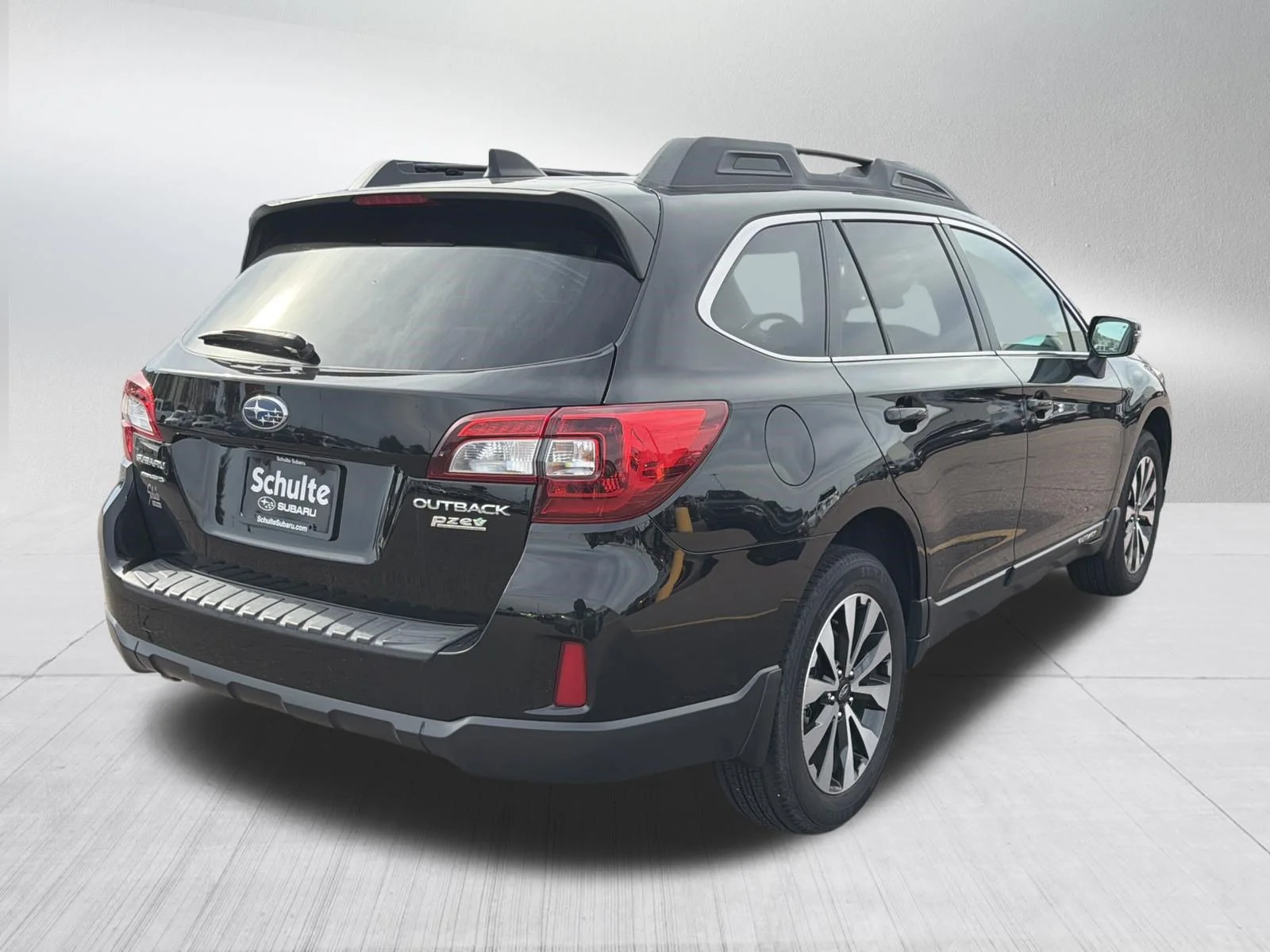 Used 2016 Crystal Black Silica Subaru 2.5i Limited image 7