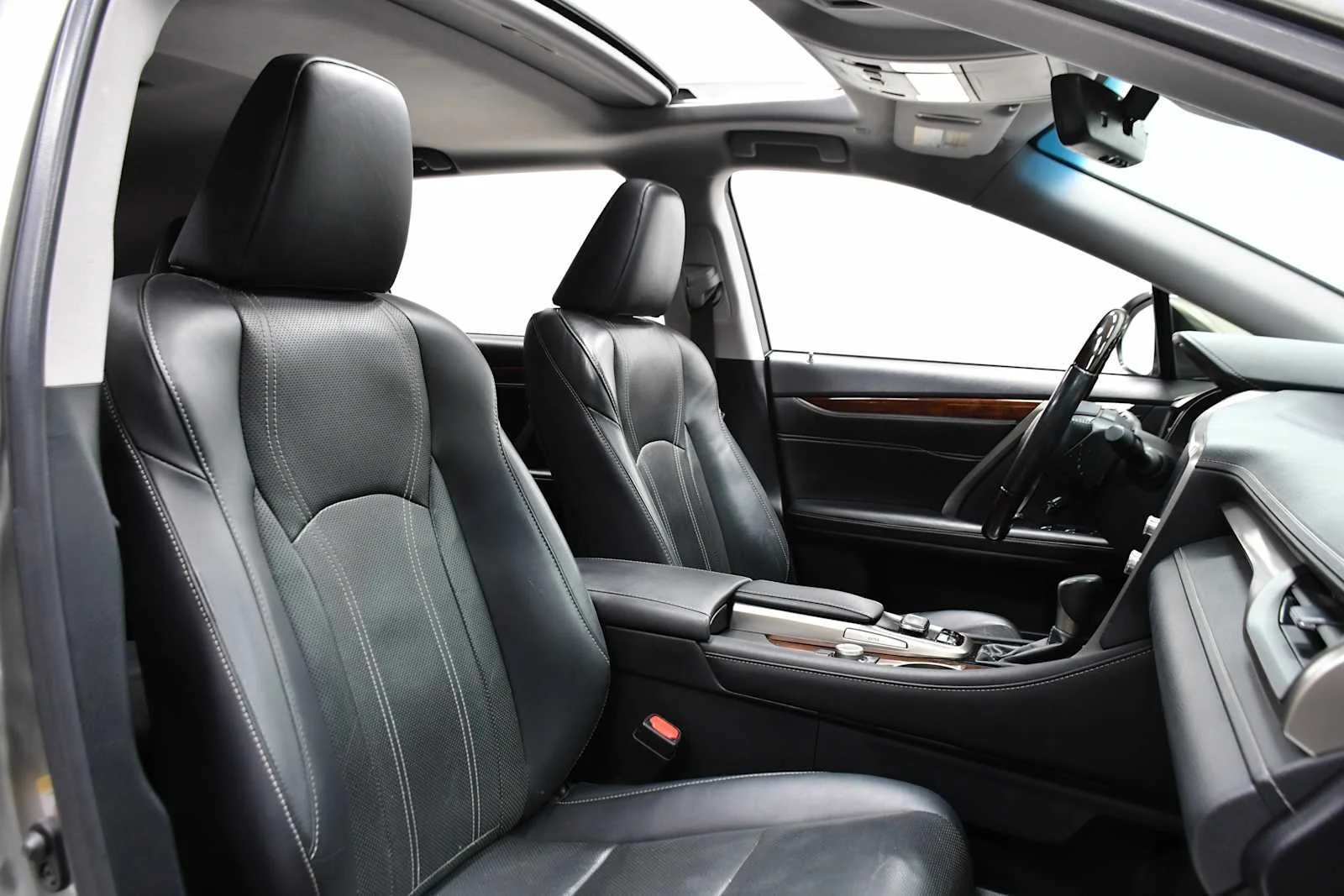 Used 2019 Atomic Silver Lexus Premium image 23