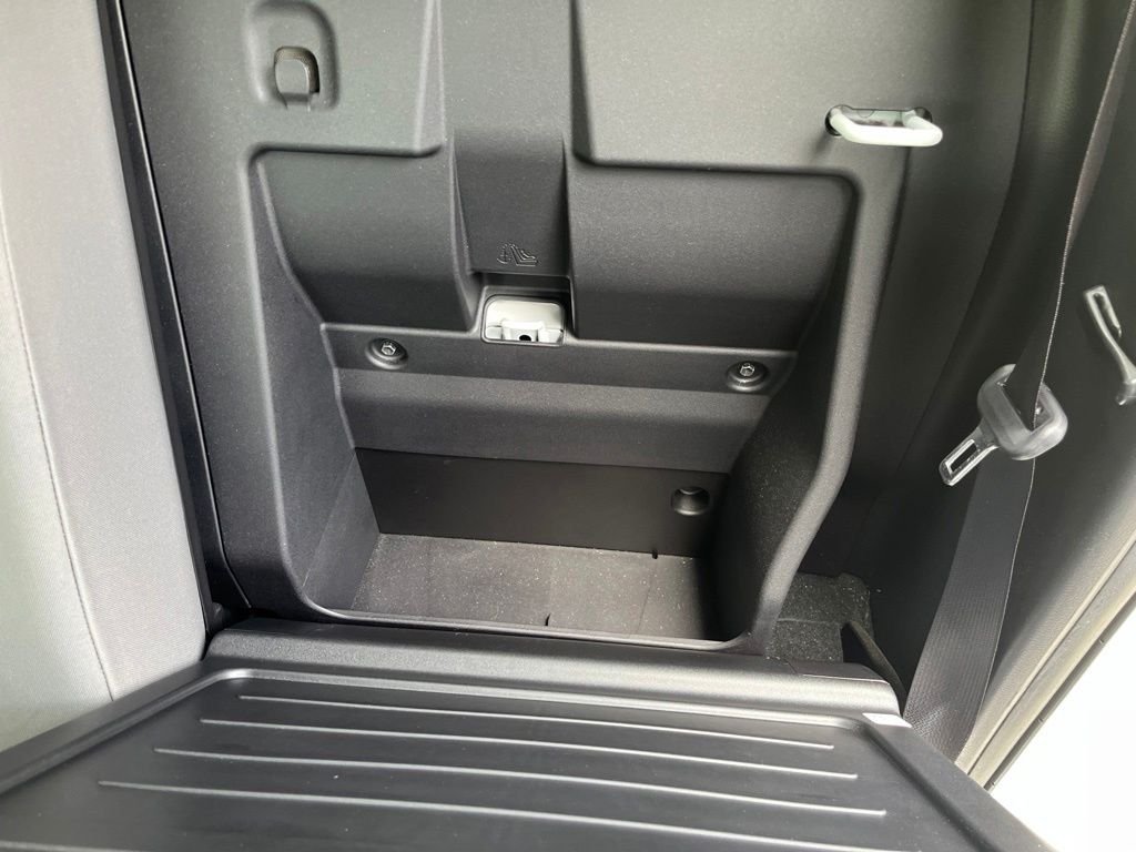 Used 2023 White Toyota SR image 28