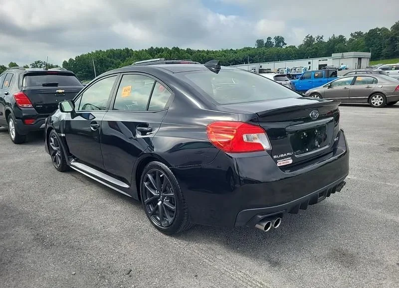 Used 2018 Crystal Black Silica Subaru Limited image 2
