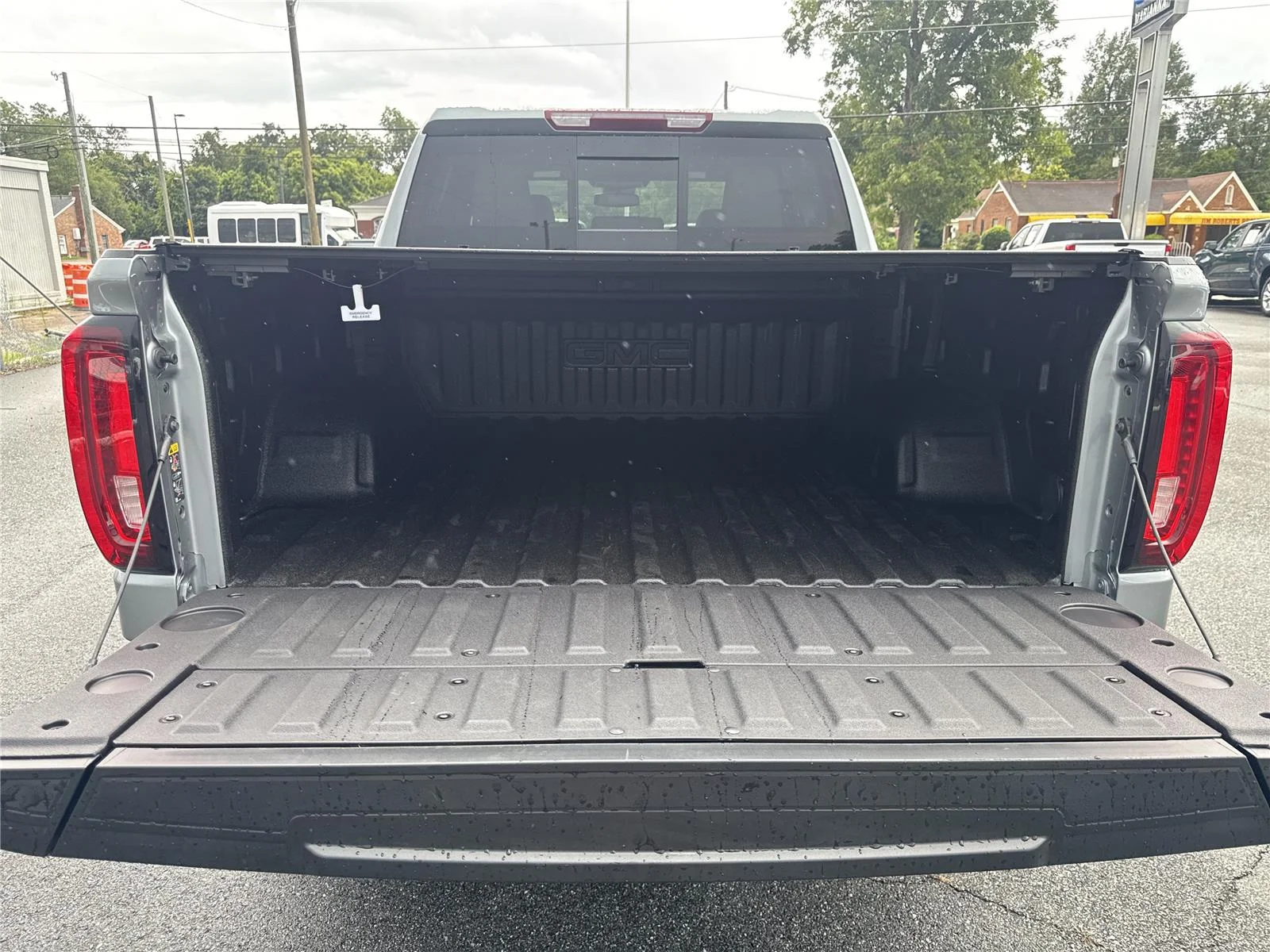 New 2026 Sterling Metallic GMC SLT image 34