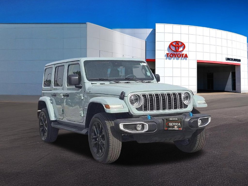Used 2024 Gray Jeep Sahara 4xe image 8