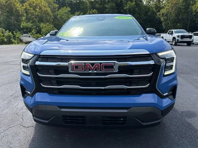 Used 2026 Rapids Metallic GMC Elevation image 7