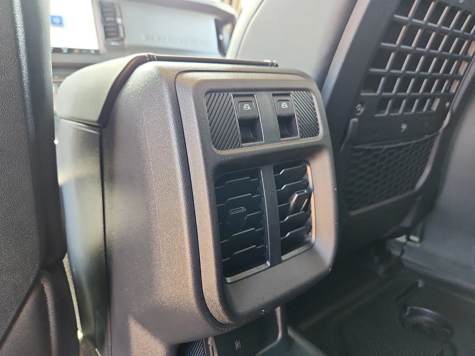 New 2026 Oxford White Ford Badlands image 12