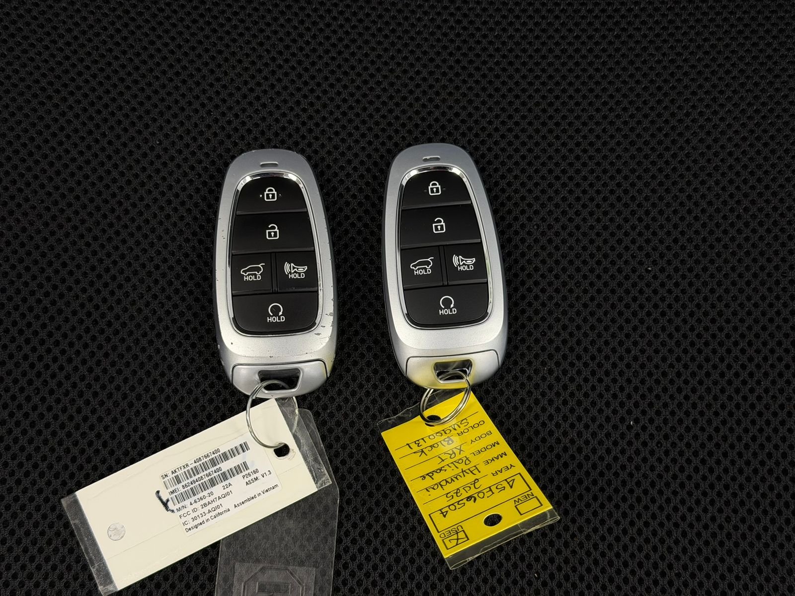 Used 2025 Abyss Black Pearl Hyundai XRT image 9